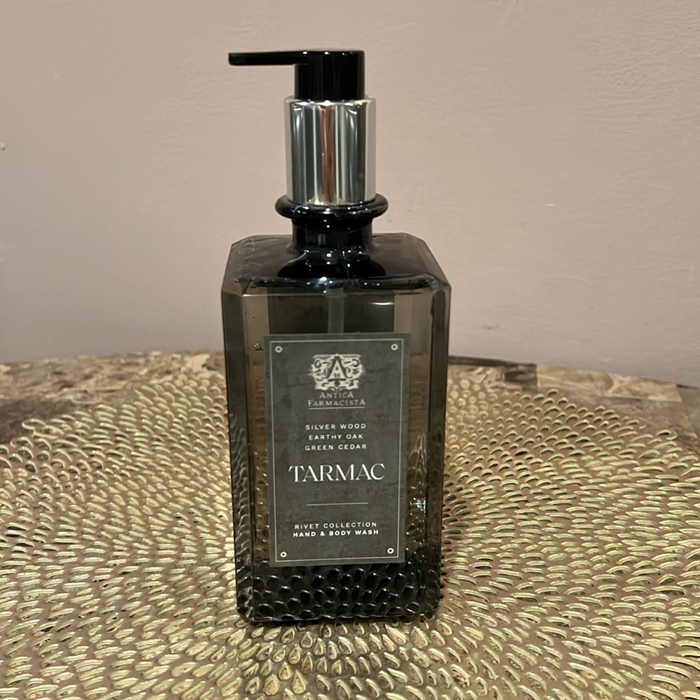 Antica Farmacista TARMAC Rivet Collection Hand & Body Wash